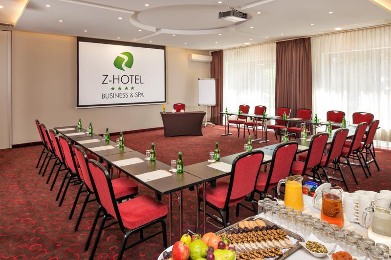 Z-Hotel Business & Spa Otwock Kültér fotó