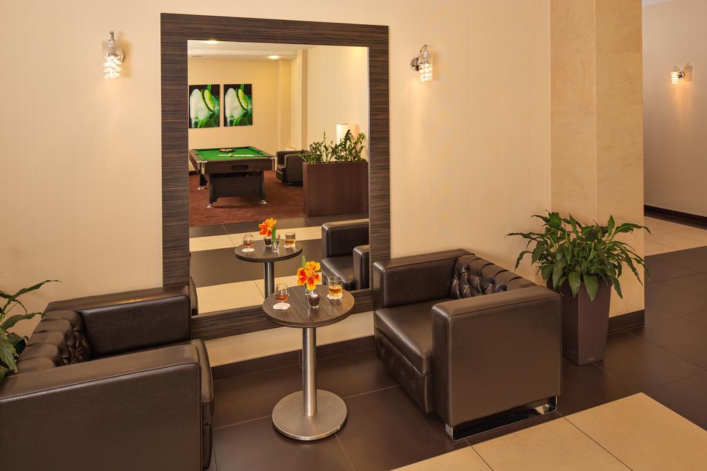 Z-Hotel Business & Spa Otwock Kültér fotó
