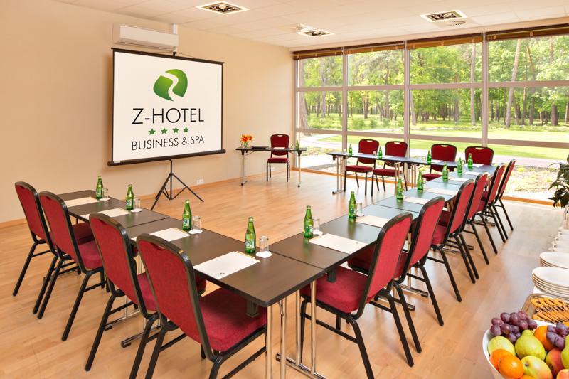 Z-Hotel Business & Spa Otwock Kültér fotó