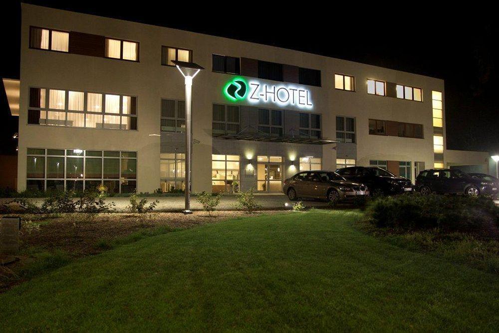 Z-Hotel Business & Spa Otwock Kültér fotó