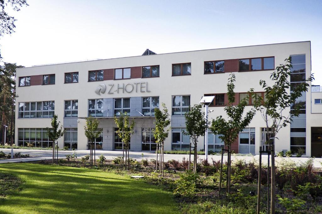 Z-Hotel Business & Spa Otwock Kültér fotó