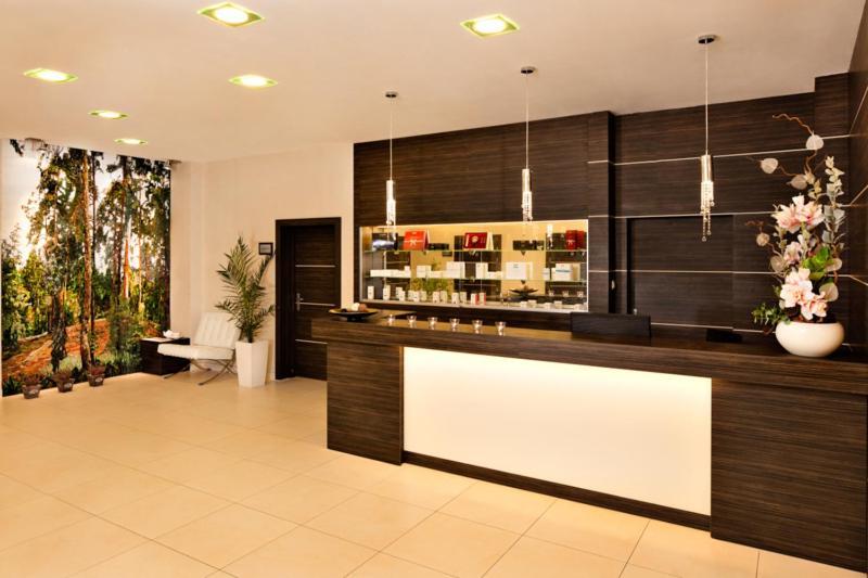 Z-Hotel Business & Spa Otwock Kültér fotó